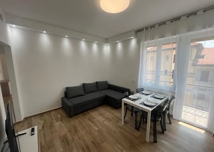 Paul House Brenta
